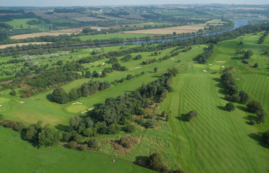 Tyneside Golf Club with river
